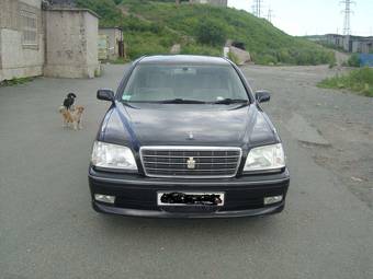 2003 Toyota Crown Pictures