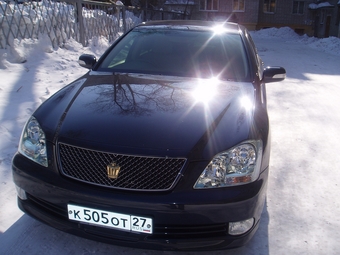 2004 Toyota Crown