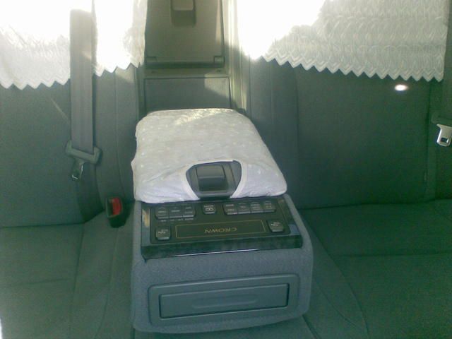 2004 Toyota Crown