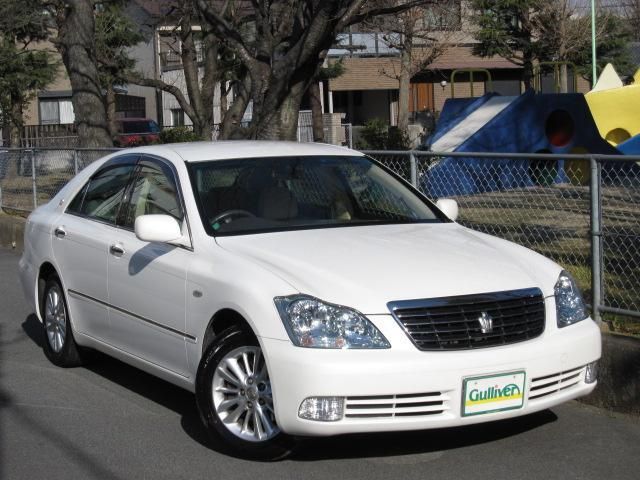 2004 Toyota Crown