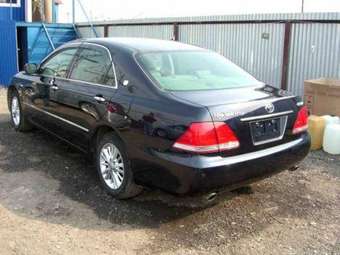2004 Crown