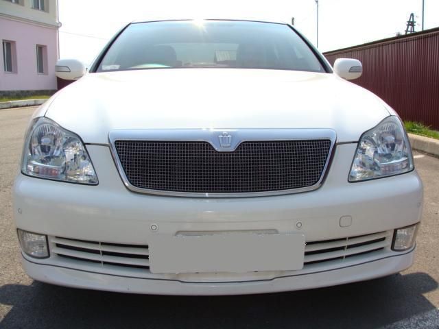 2004 Toyota Crown