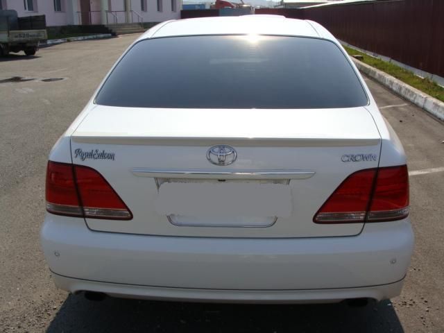 2004 Toyota Crown