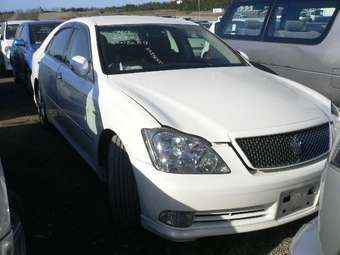 2004 Toyota Crown