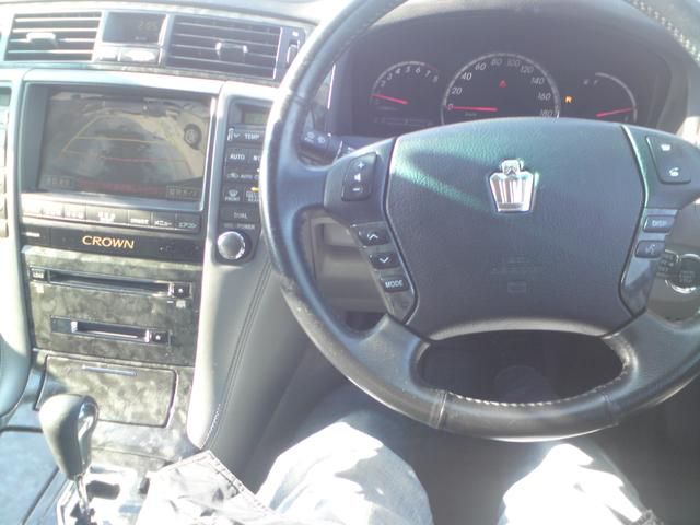 2004 Toyota Crown