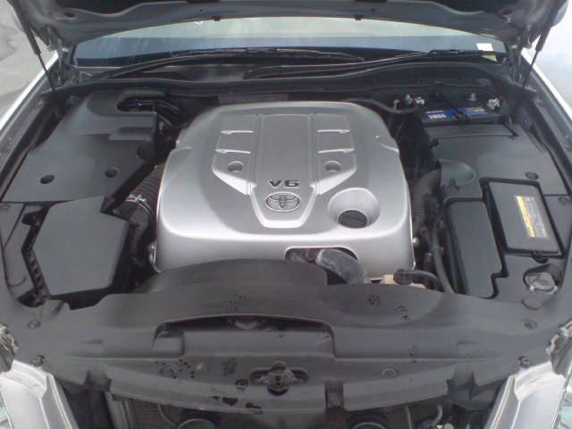 2004 Toyota Crown