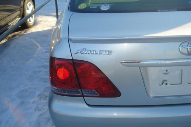 2004 Toyota Crown