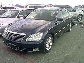 2004 Toyota Crown
