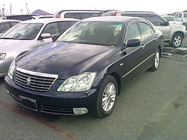 2004 Toyota Crown