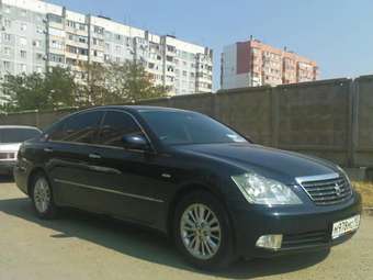 2004 Toyota Crown