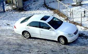 2004 Toyota Crown