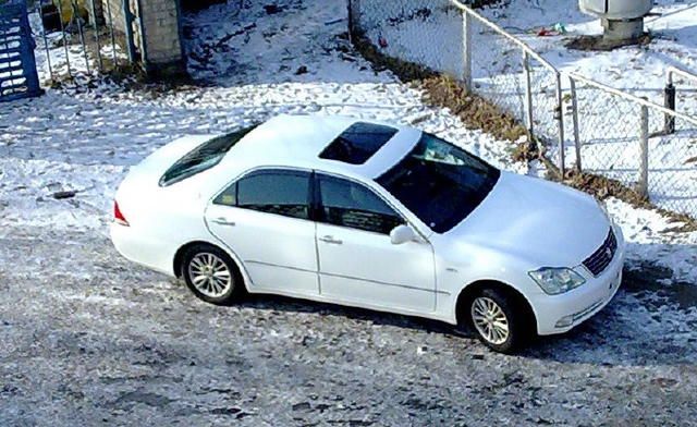 2004 Toyota Crown