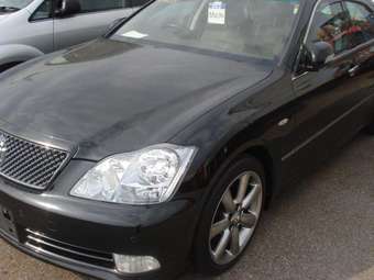 2004 Crown