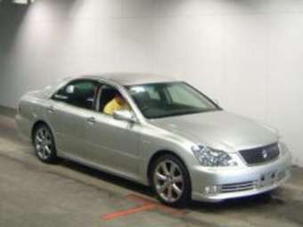 2004 Toyota Crown