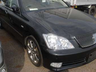 2004 Toyota Crown For Sale