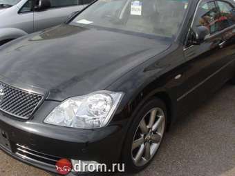 2004 Toyota Crown For Sale