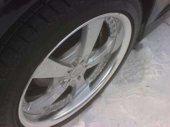 2004 Toyota Crown Photos