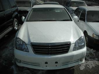 2004 Toyota Crown For Sale