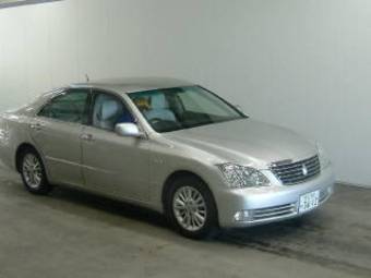 2004 Toyota Crown For Sale