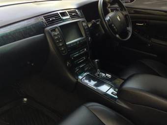 2004 Toyota Crown For Sale