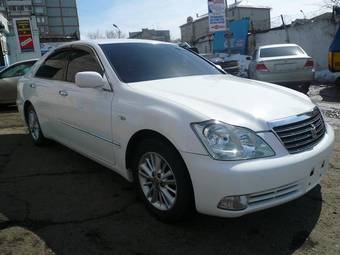 2004 Toyota Crown For Sale