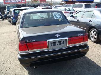 2004 Toyota Crown Pictures