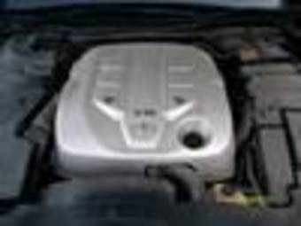 2004 Toyota Crown Pictures