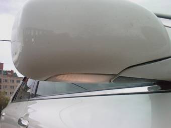 2004 Toyota Crown Photos