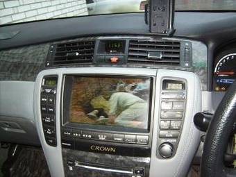 2004 Toyota Crown For Sale