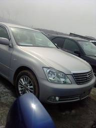 2004 Toyota Crown For Sale