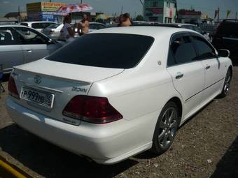 2004 Toyota Crown For Sale