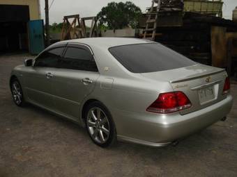 2004 Toyota Crown For Sale