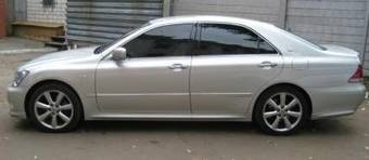 2004 Toyota Crown For Sale