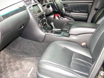 2004 Toyota Crown For Sale