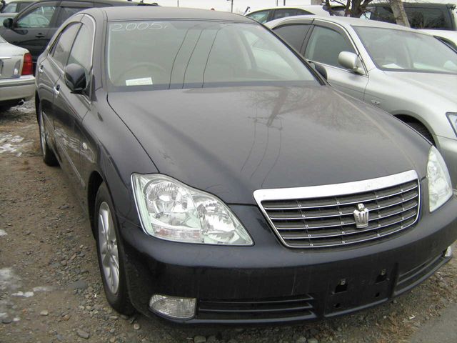 2005 Toyota Crown