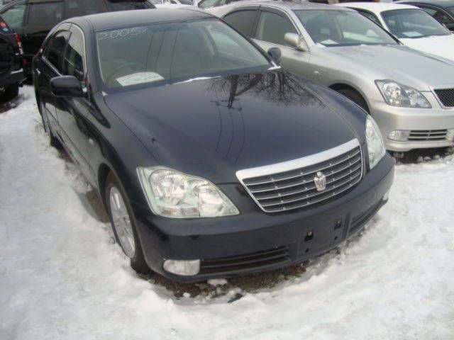 2005 Toyota Crown
