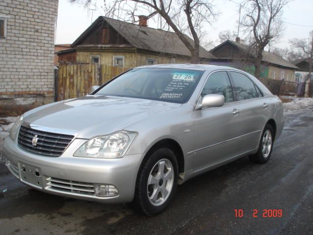 2005 Toyota Crown