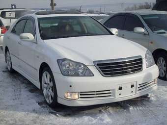 2005 Toyota Crown