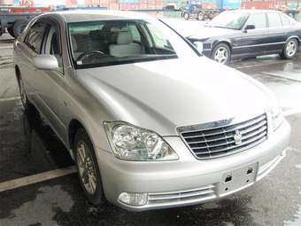 2005 Toyota Crown For Sale