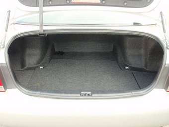 2005 Toyota Crown Pictures