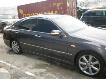2005 Toyota Crown For Sale