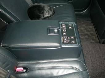 2005 Toyota Crown Pics