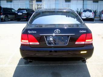 2005 Toyota Crown Images