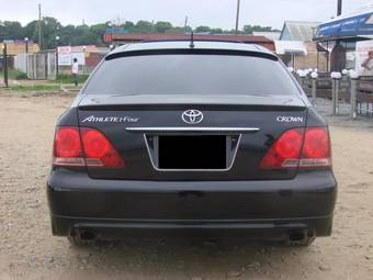 2006 Toyota Crown Photos