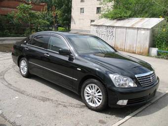 2006 Toyota Crown Pictures