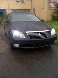 2006 Toyota Crown Pictures