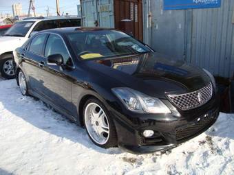 2008 Toyota Crown Pictures