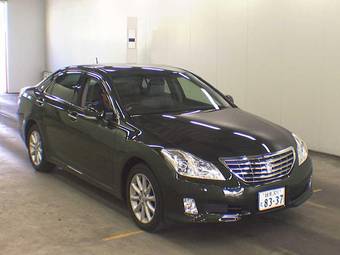 2008 Toyota Crown Pictures