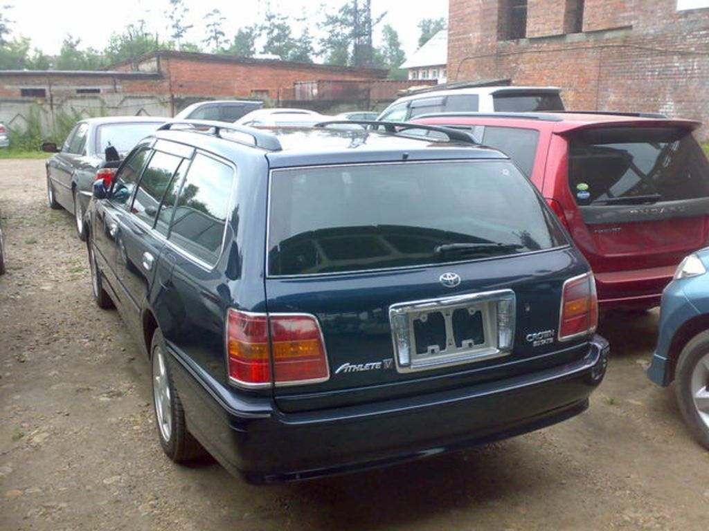 2000 Toyota Crown Estate