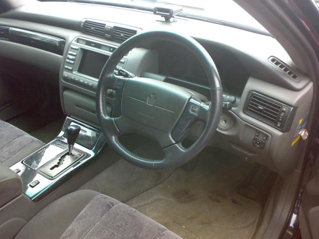 2000 Toyota Crown Estate